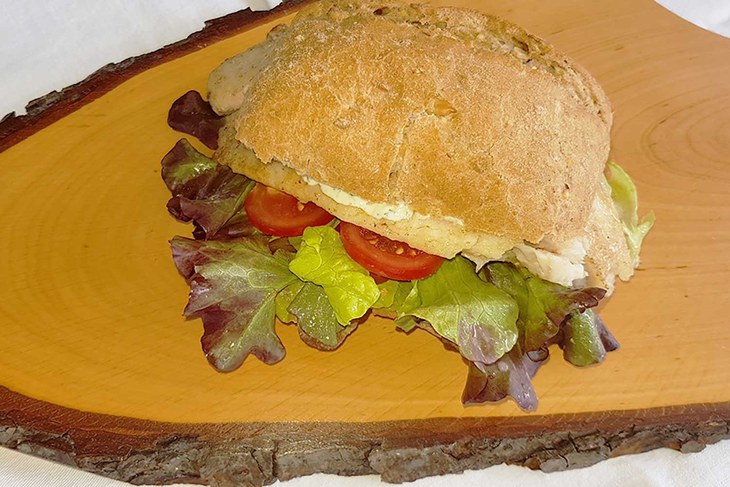 Fischburger mit Joghurt-Soße