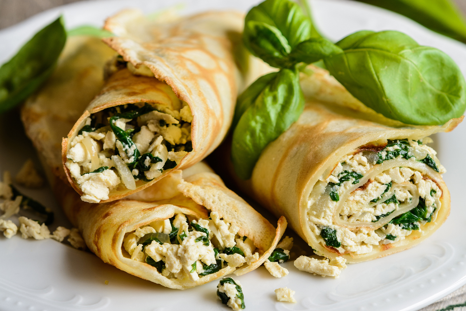 Gefüllte Omelettes mit Tofu